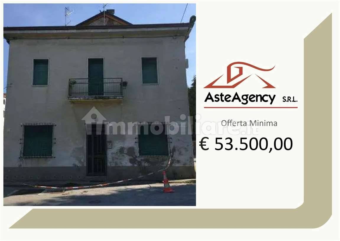Casa indipendente in vendita a Giussano
