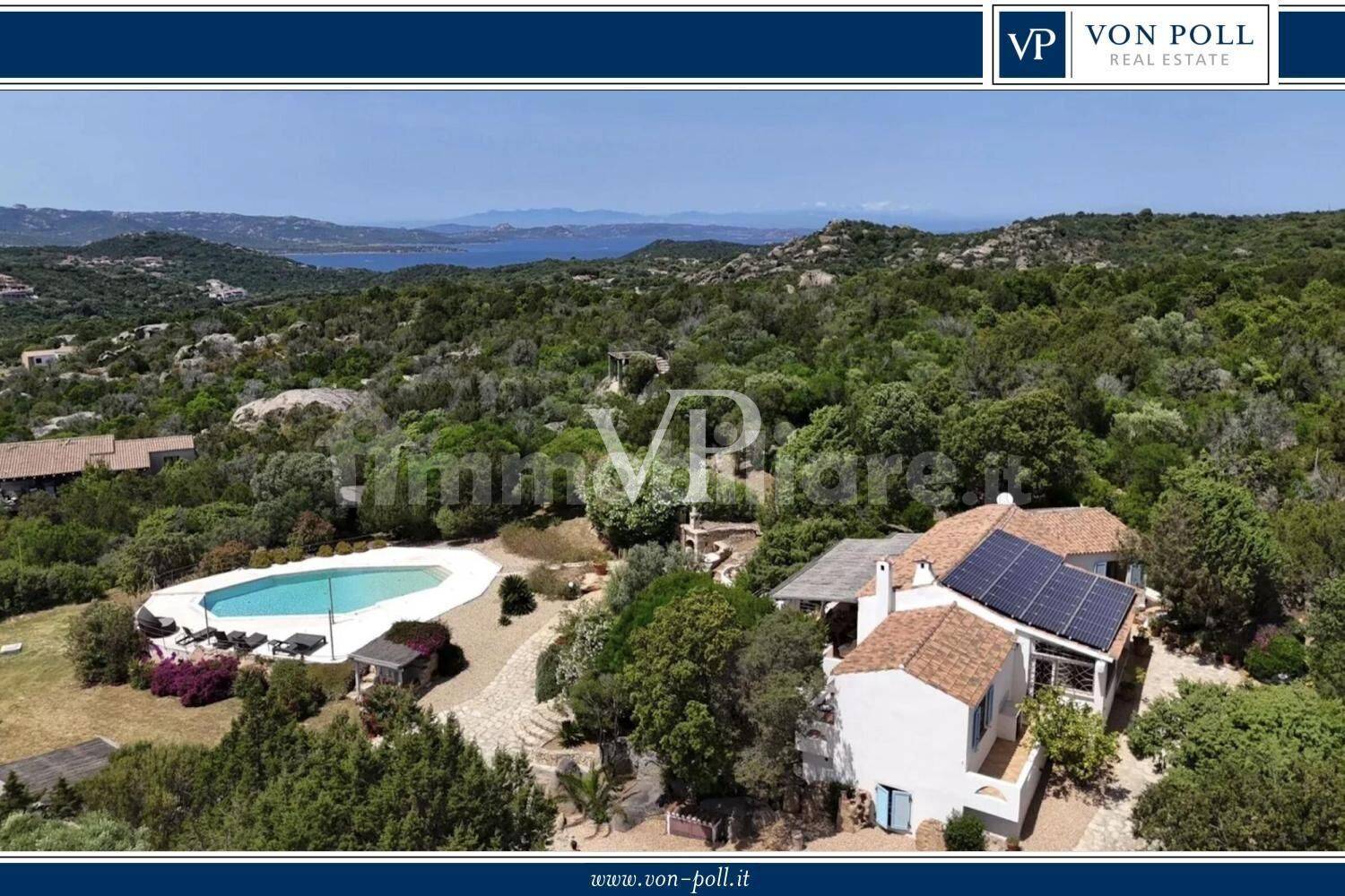 Villa in vendita a Arzachena