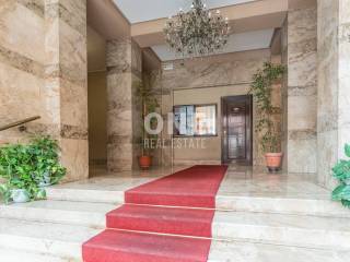 3-room flat viale Tunisia 15, Porta Venezia, Milan