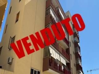 3-room flat corso Garibaldi, Santo Spirito, Bari