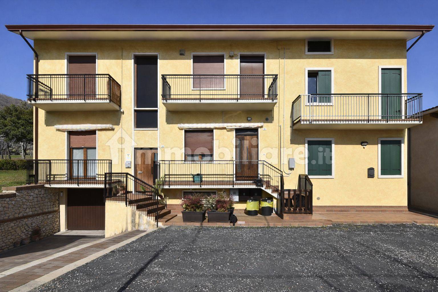 Appartamento in vendita a Montecchia di Crosara