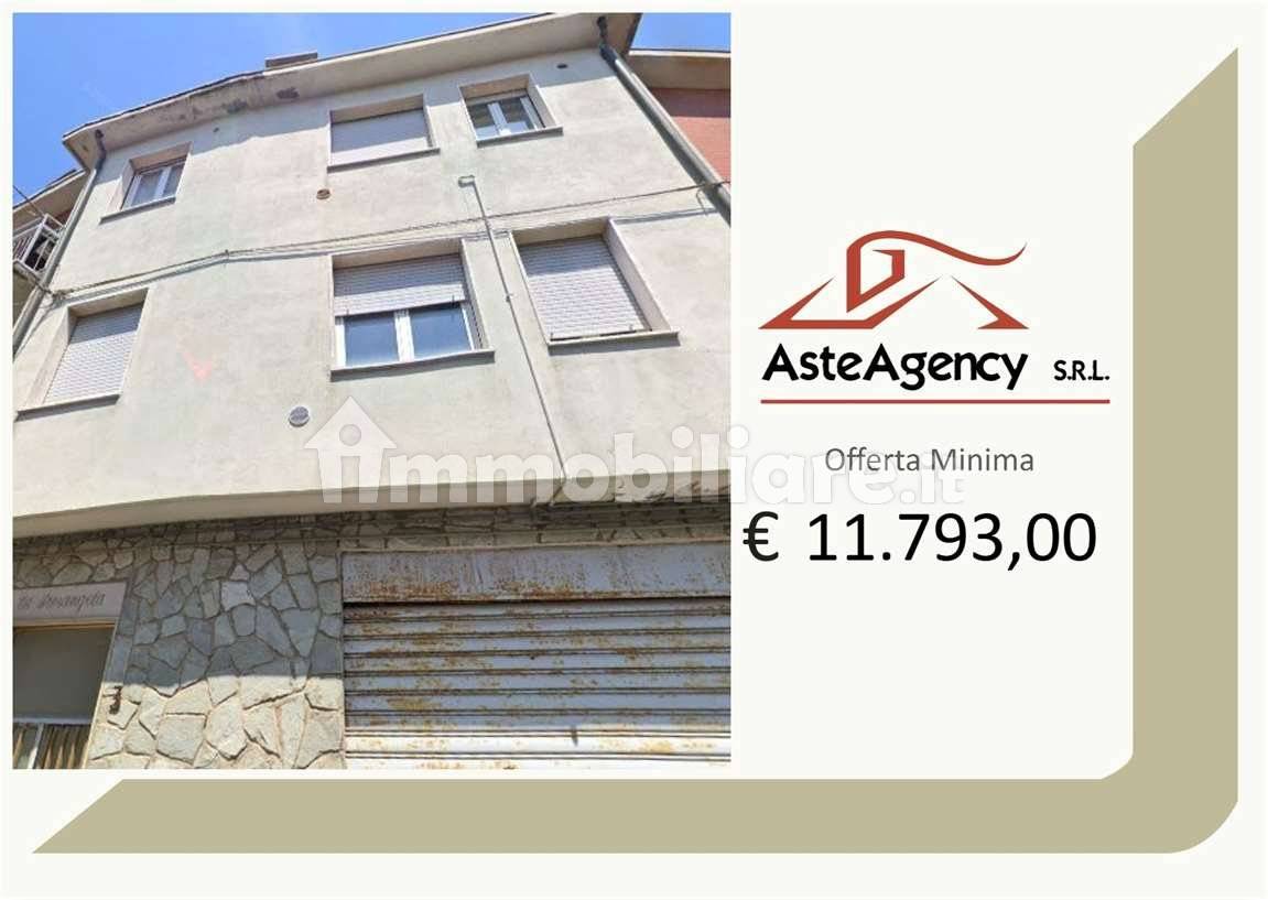 Appartamento in vendita a Rovescala