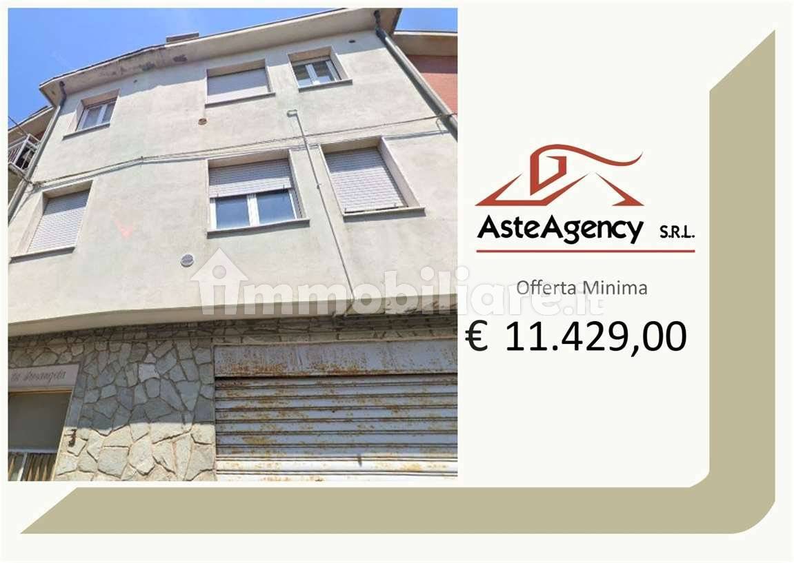 Appartamento in vendita a Rovescala