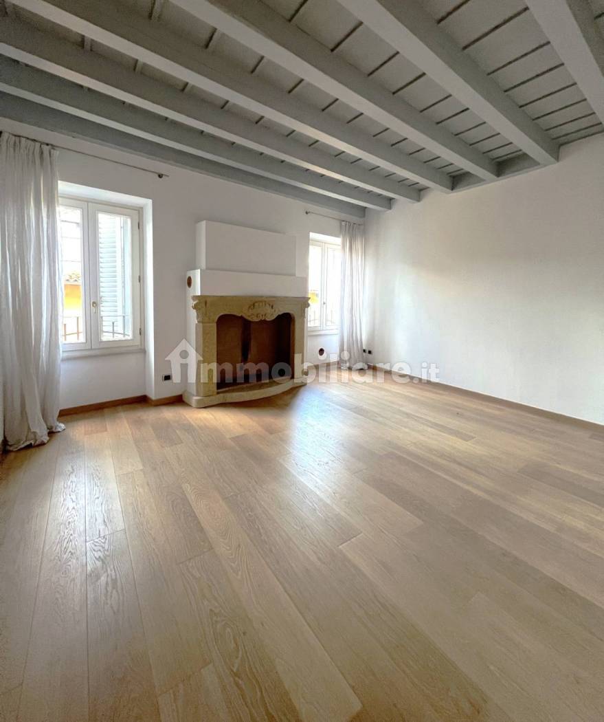 Appartamento in affitto a Verona