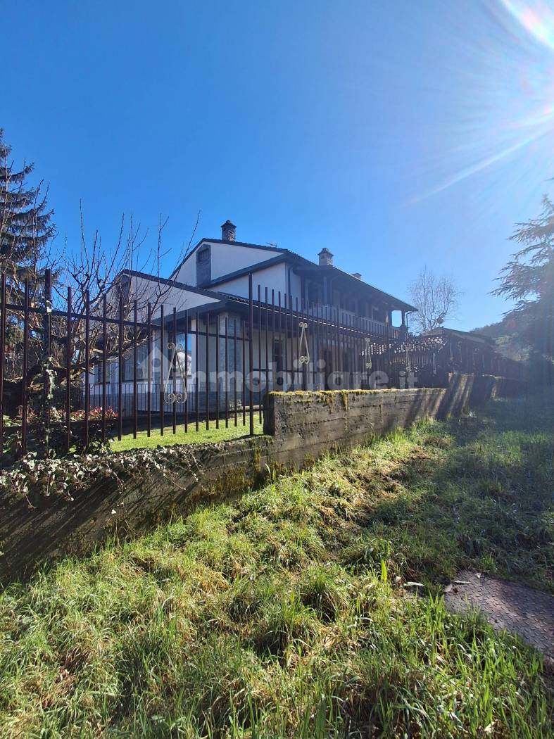 Villa in vendita a Ovada