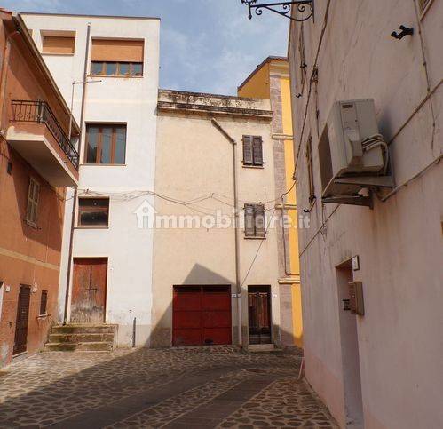 Villetta a schiera in vendita a Villanova Monteleone