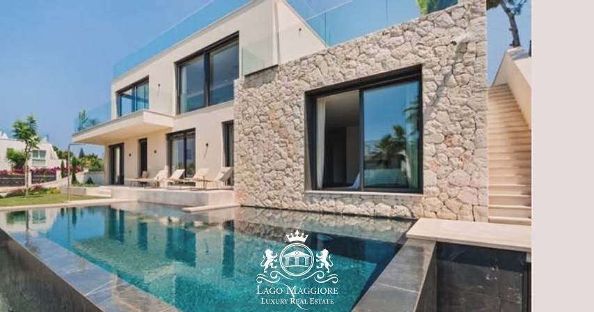 Villa in vendita a Novara