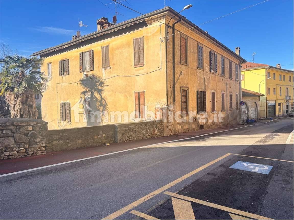 Appartamento in vendita a Besozzo