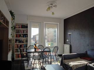 3-room flat via delle Ginestre, Staglieno, Genoa