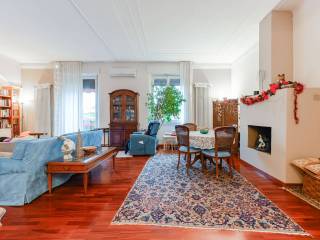 4-room flat viale Brianza 29, Centrale, Milan