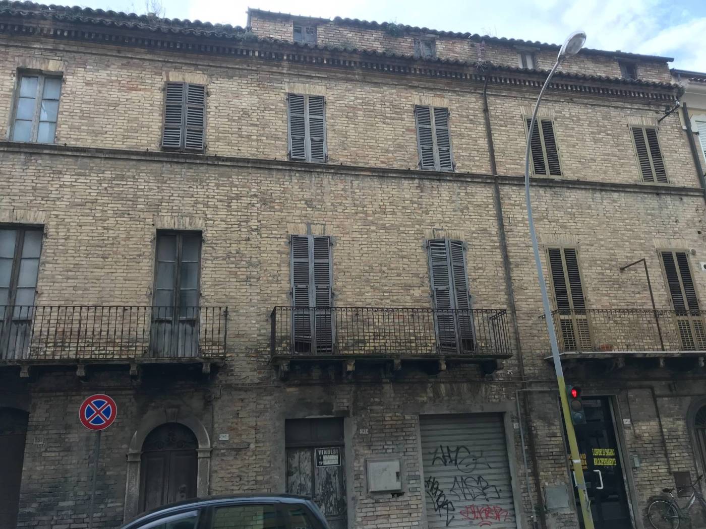 Palazzo - Edificio in vendita a San Benedetto del Tronto