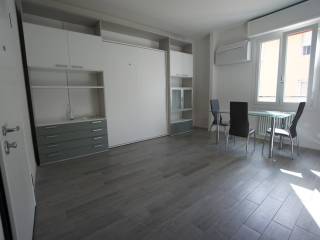 1-bedroom flat via Mascarella, Irnerio, Bologna