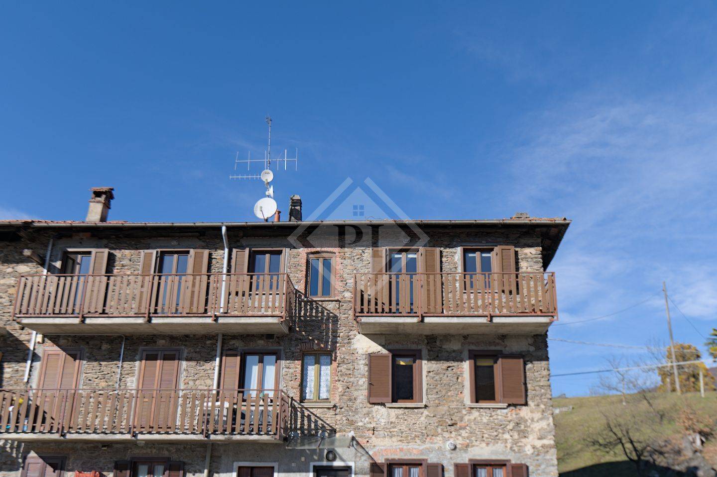 Appartamento in vendita a Luino