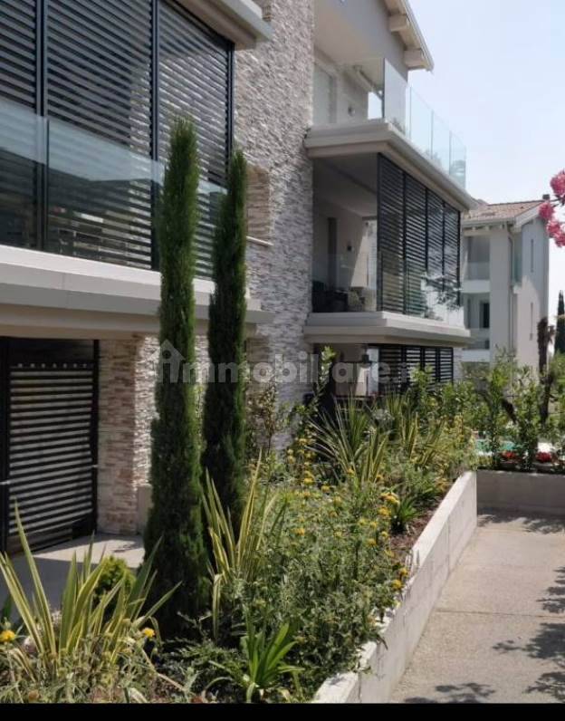 Appartamento in vendita a Sirmione