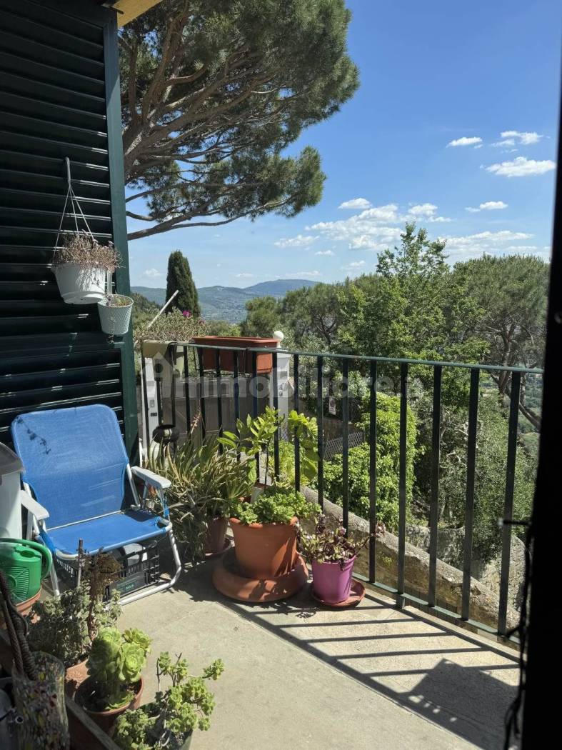 Appartamento in affitto a Fiesole