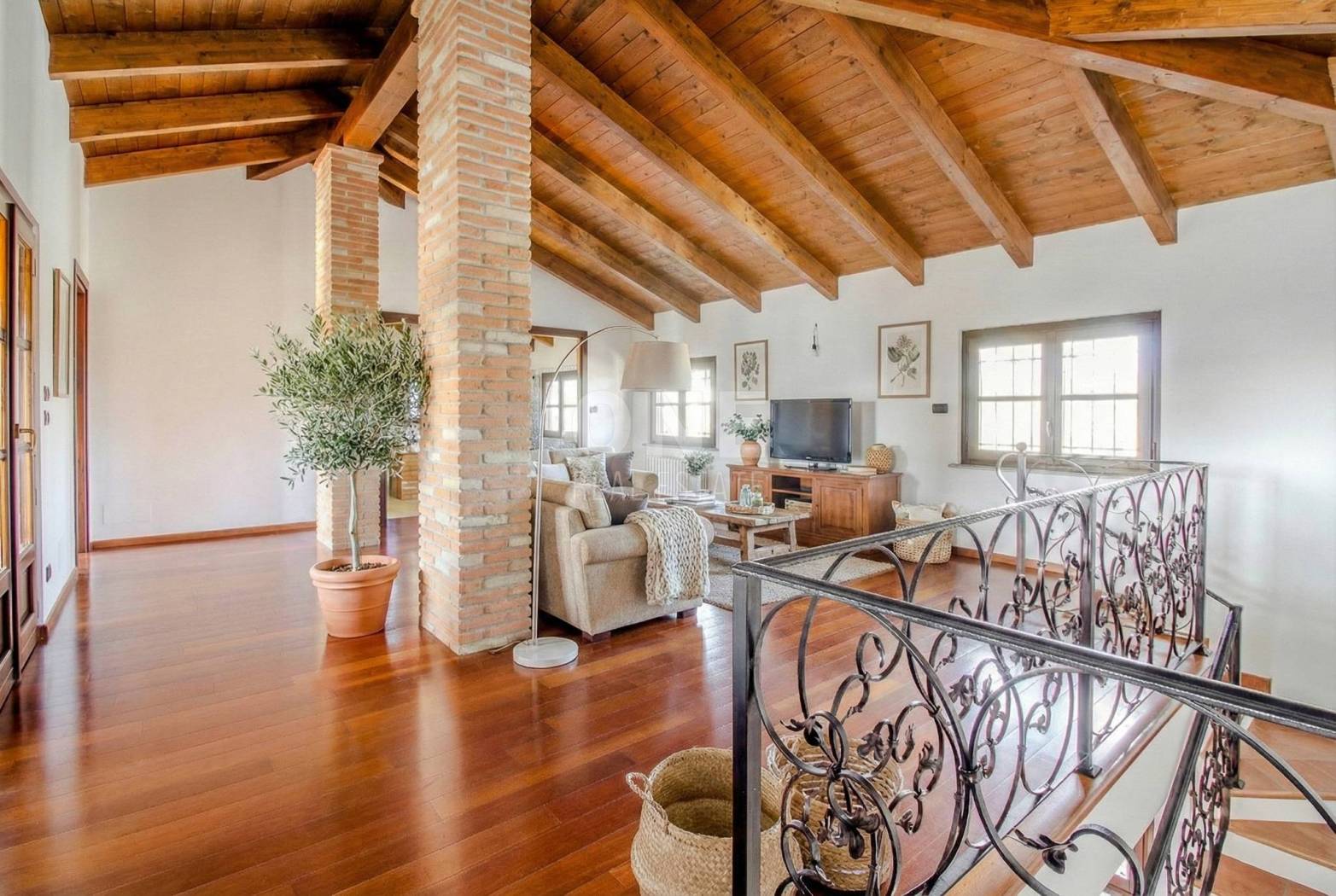 Villa in vendita a Crescentino