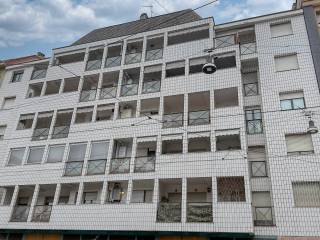 4-room flat via Ruggero Leoncavallo 22, Casoretto, Milan