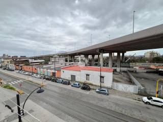 1-bedroom flat via nuova poggioreale 60, Poggioreale, Naples