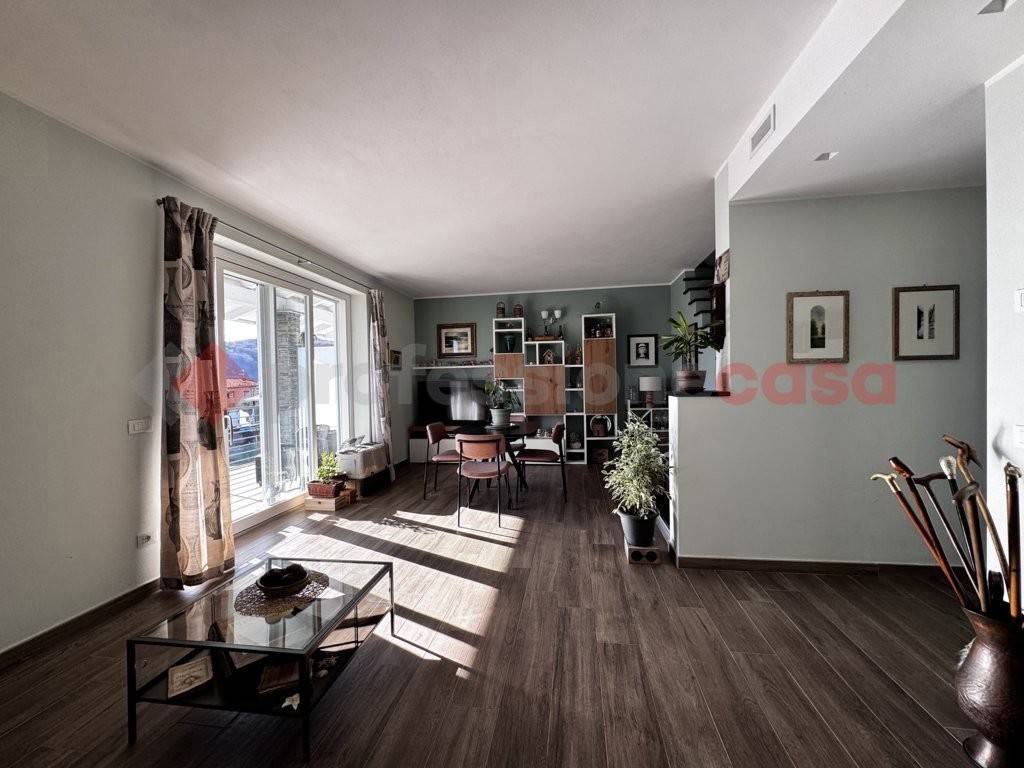 Appartamento in vendita a Meina