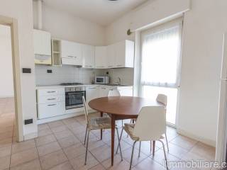 3-room flat largo Ca' di Cozzi 35, Ponte Crencano, Verona