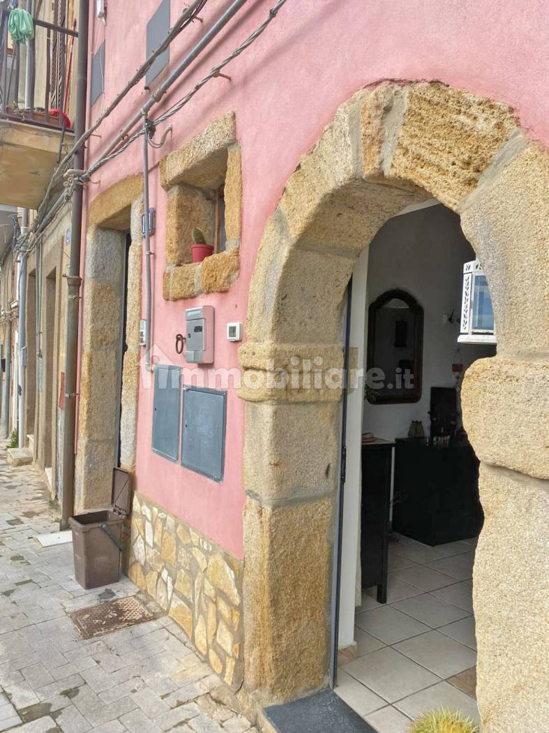 Appartamento in vendita a Caltagirone