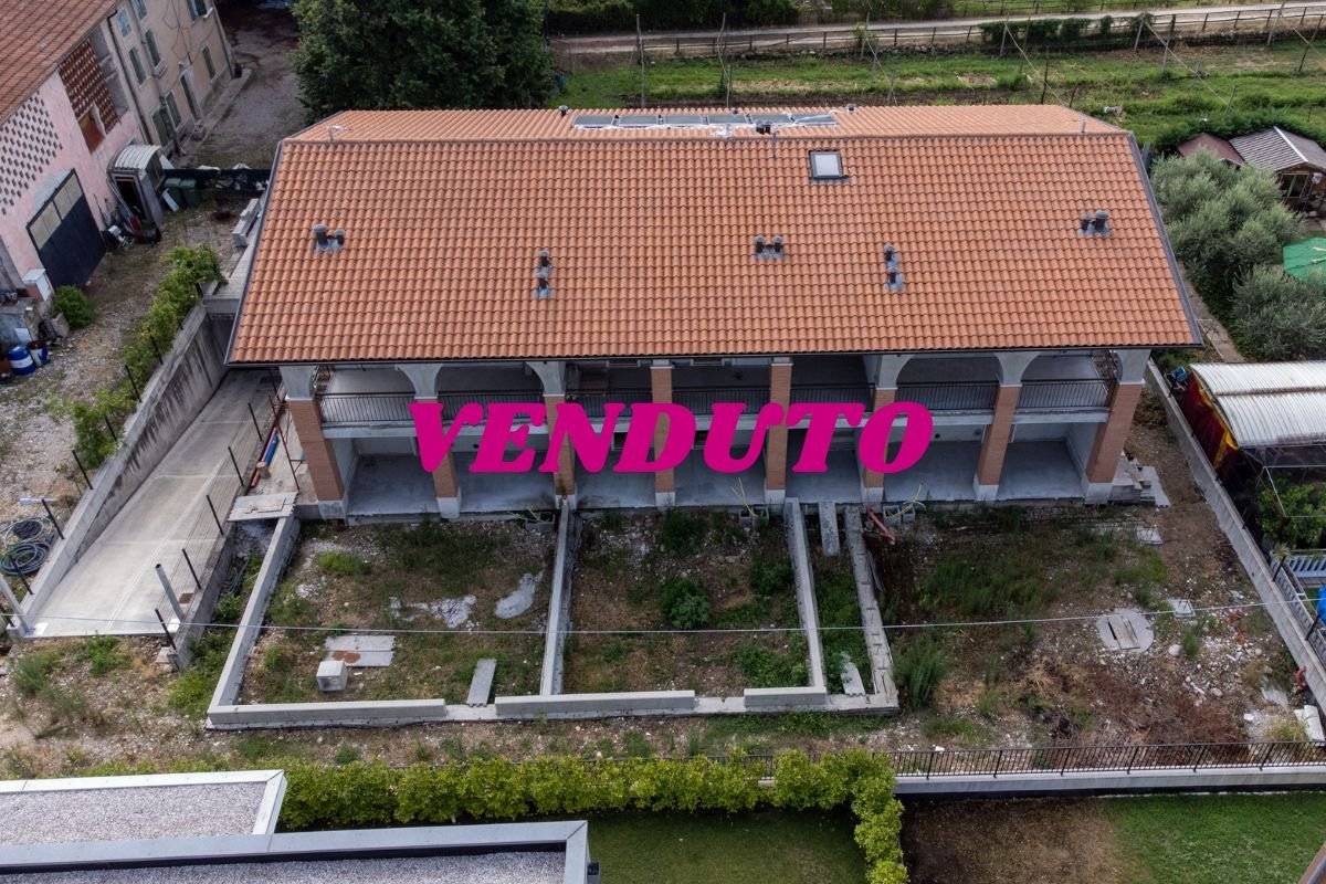 Appartamento in vendita a Pescantina