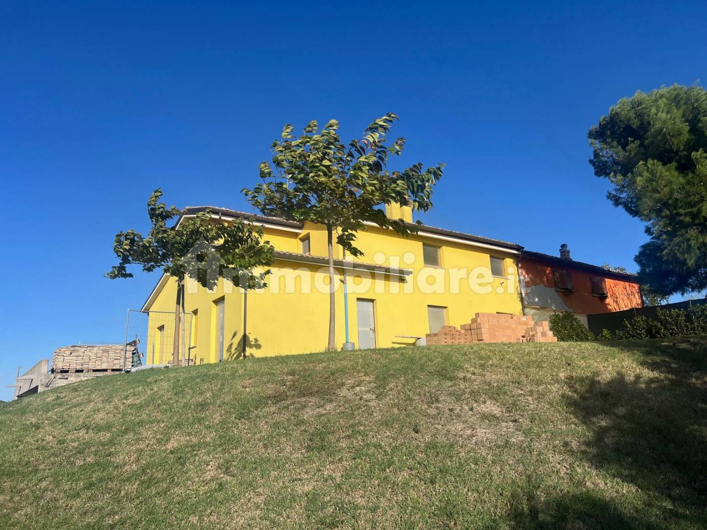 Rustico - Casale in vendita a Montefelcino