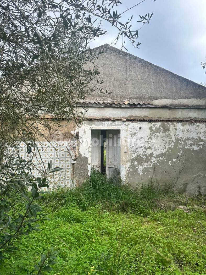 Rustico - Casale in vendita a Sassari