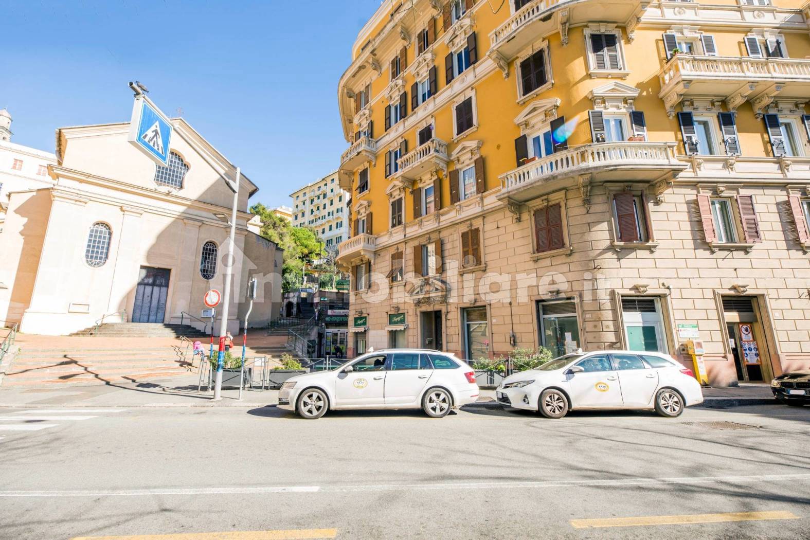 Appartamento in vendita a Genova