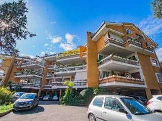 3-room flat via Giulio Galli, La Giustiniana, Rome