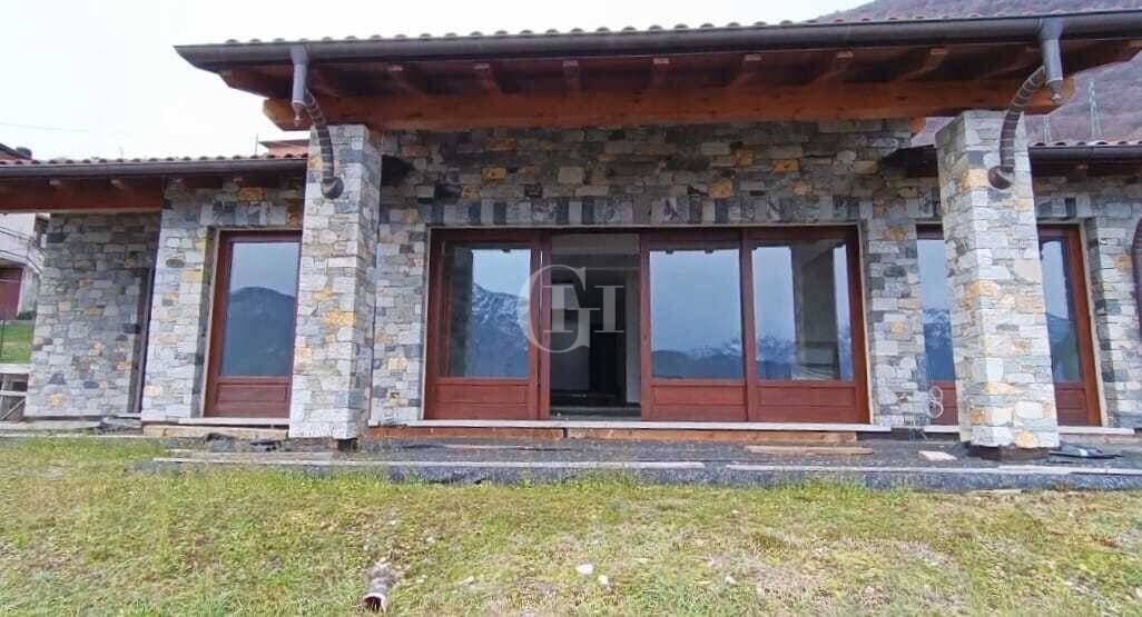 Villa in vendita a Tremezzina