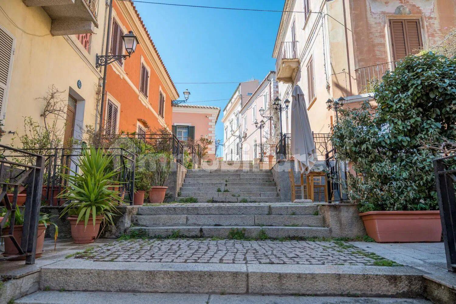 Appartamento in vendita a La Maddalena