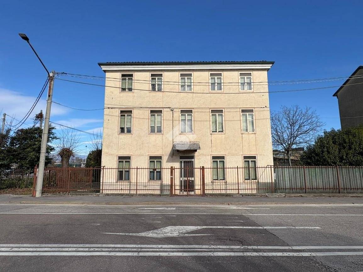 Casa indipendente in vendita a Vicenza