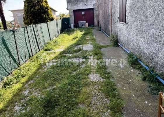 Casa indipendente in vendita a Jolanda di Savoia