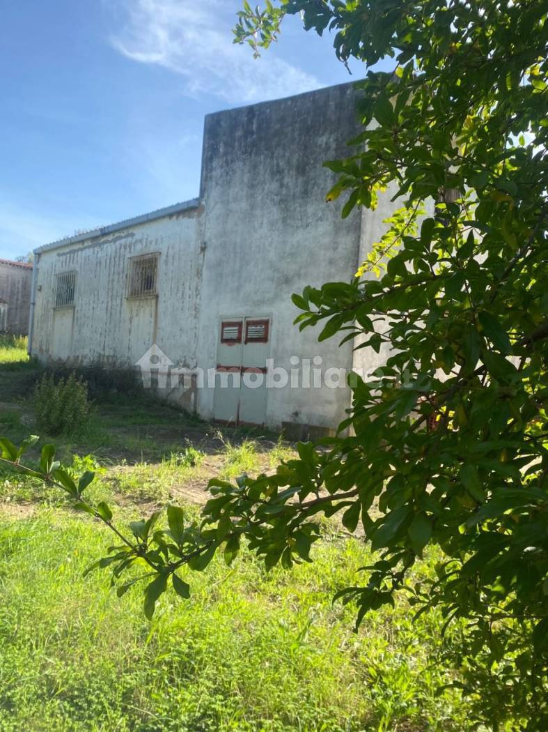 Rustico - Casale in vendita a Sassari