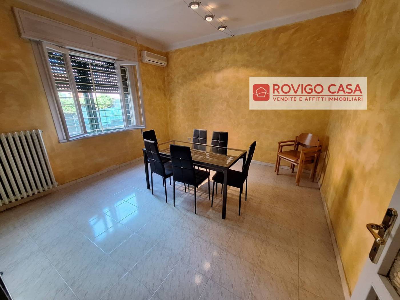 Villa in vendita a Rovigo