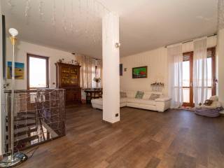 Apartment via Postumia 26, Pozzo Strada, Turin