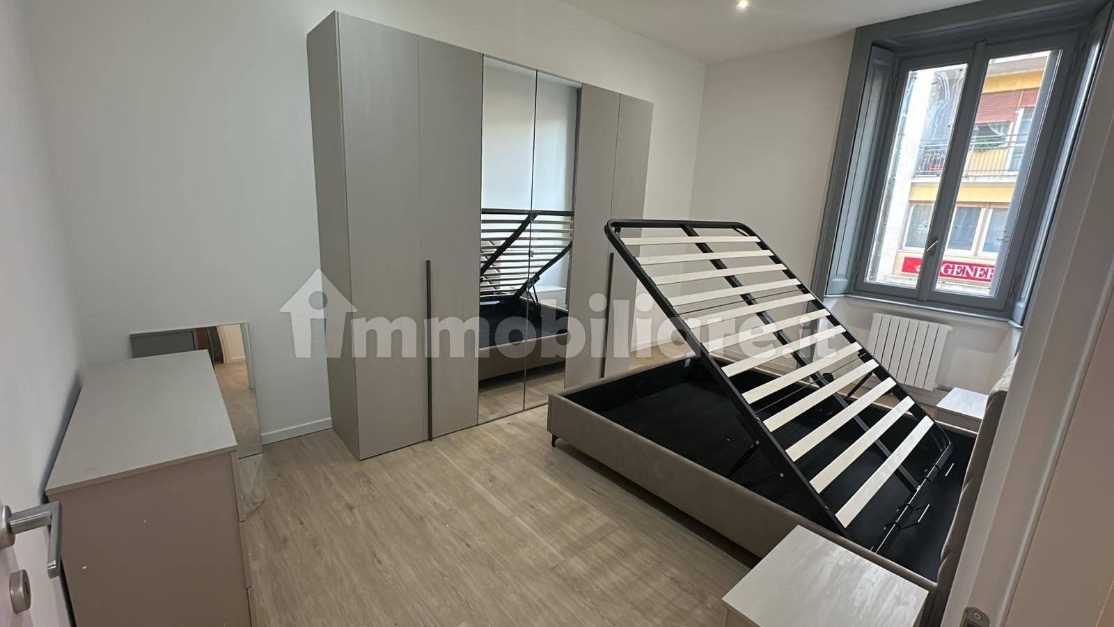 Appartamento in vendita a Erba