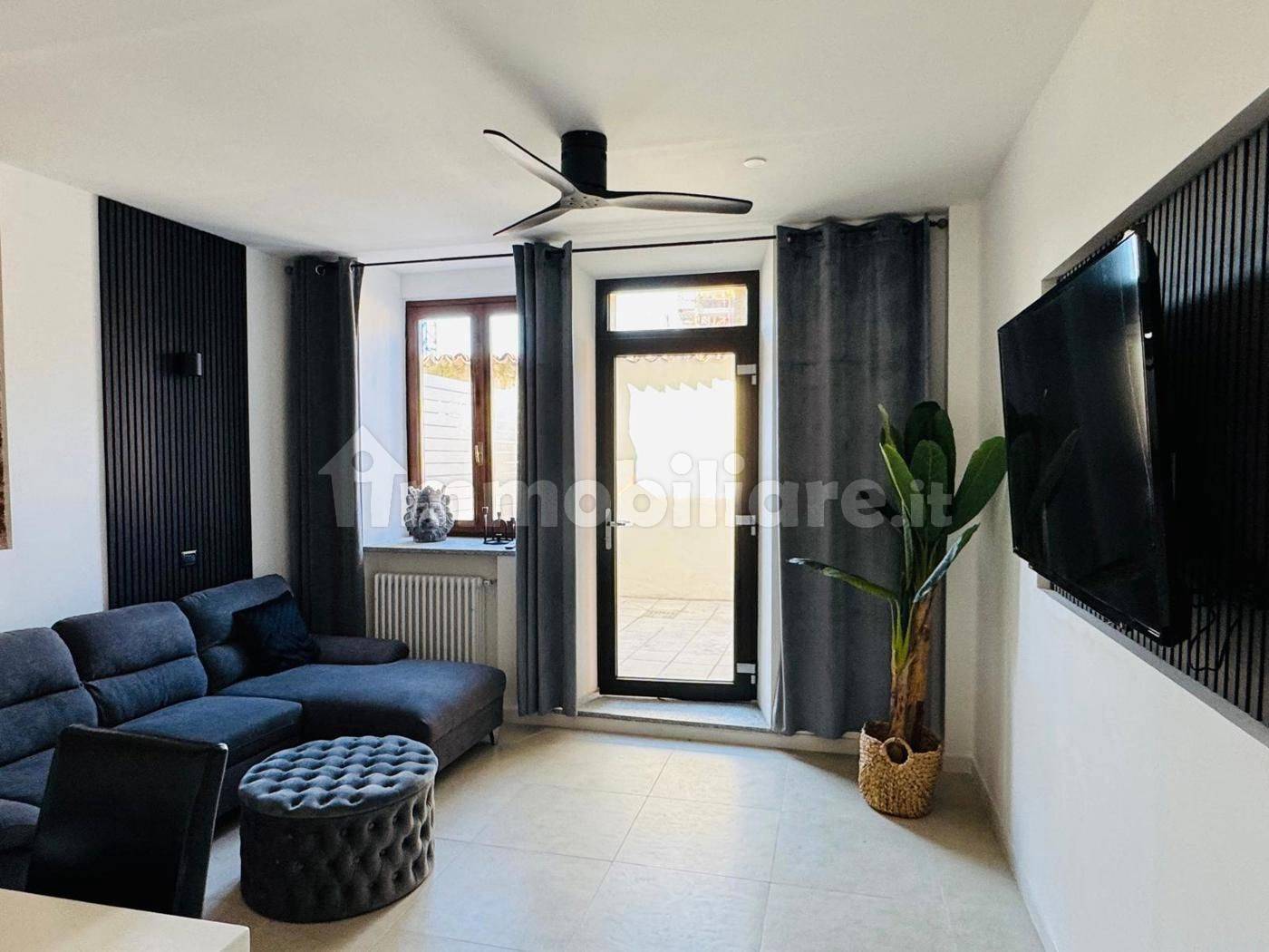 Appartamento in affitto a Arona