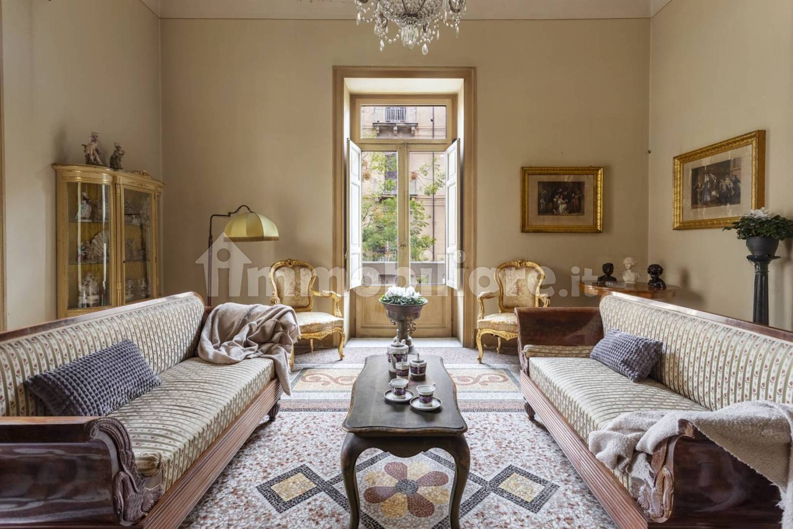 Appartamento in vendita a Palermo