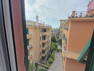 3-room flat corso Ugo Bassi 40, Castelletto, Genoa