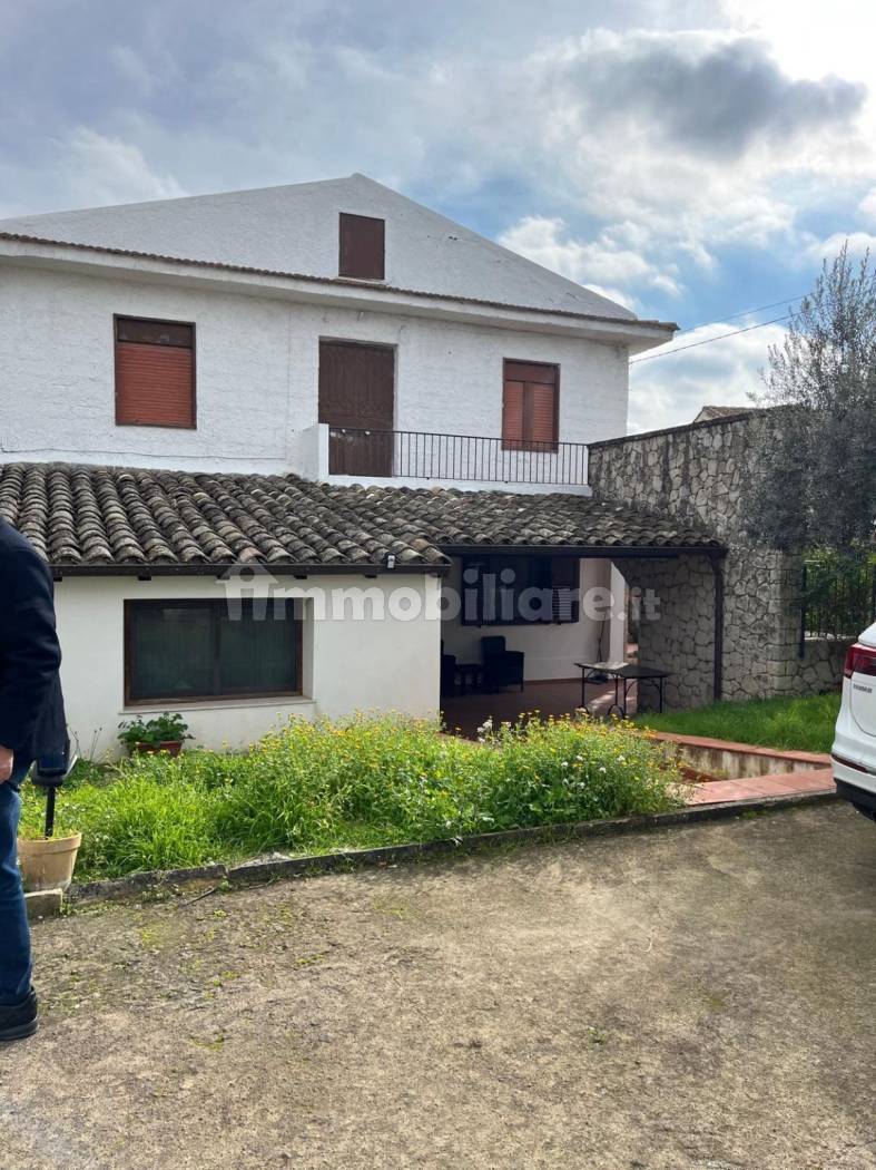 Villa in vendita a Caltanissetta
