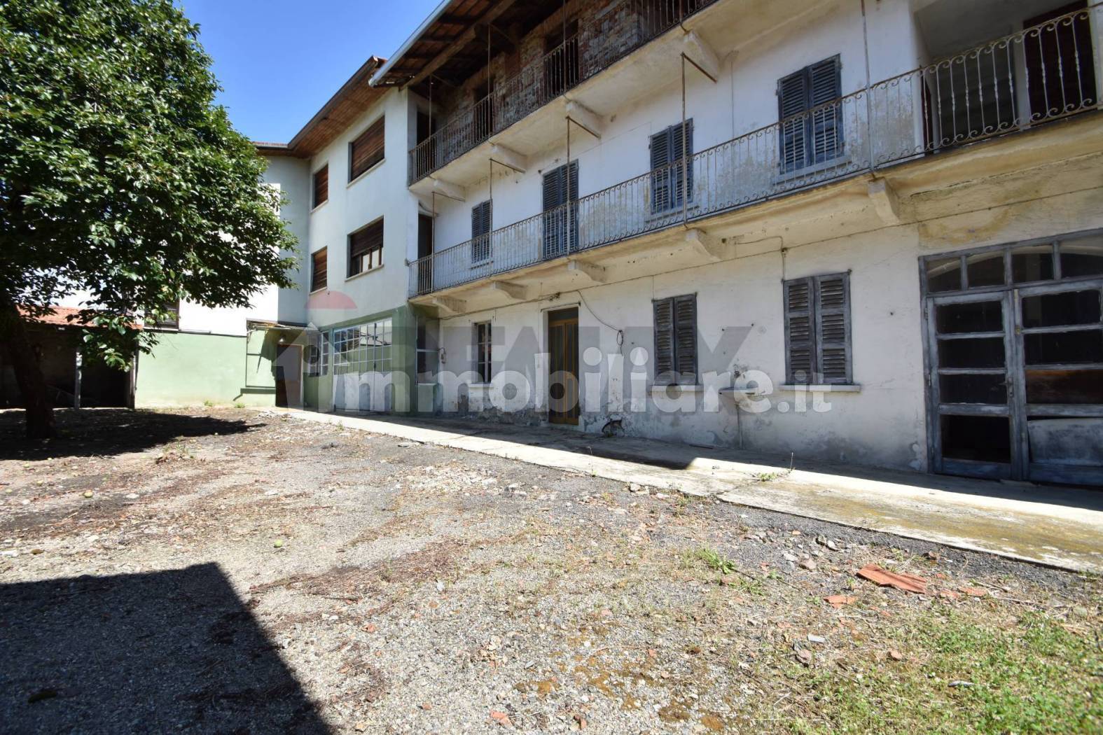 Casa indipendente in vendita a Gozzano