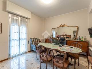 Trilocale viale Edoardo Jenner 63, Farini, Milano