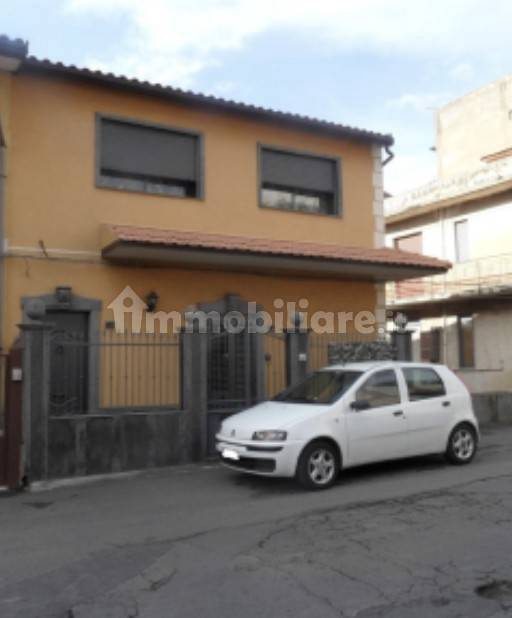 Appartamento in vendita a Adrano