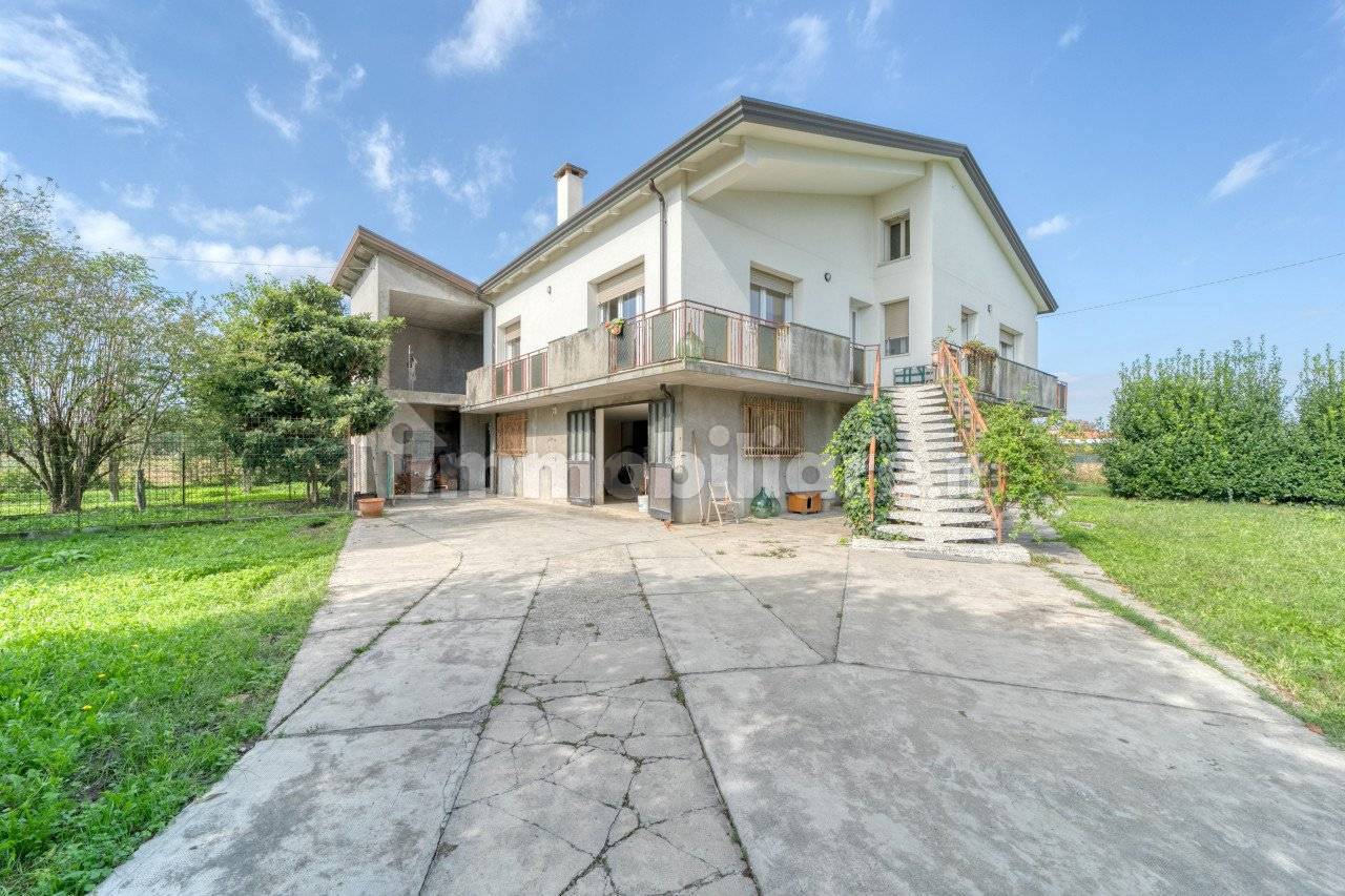 Casa indipendente in vendita a Rubano