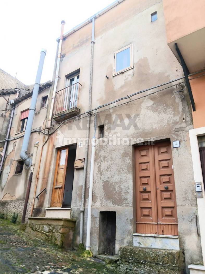 Casa indipendente in vendita a Calascibetta