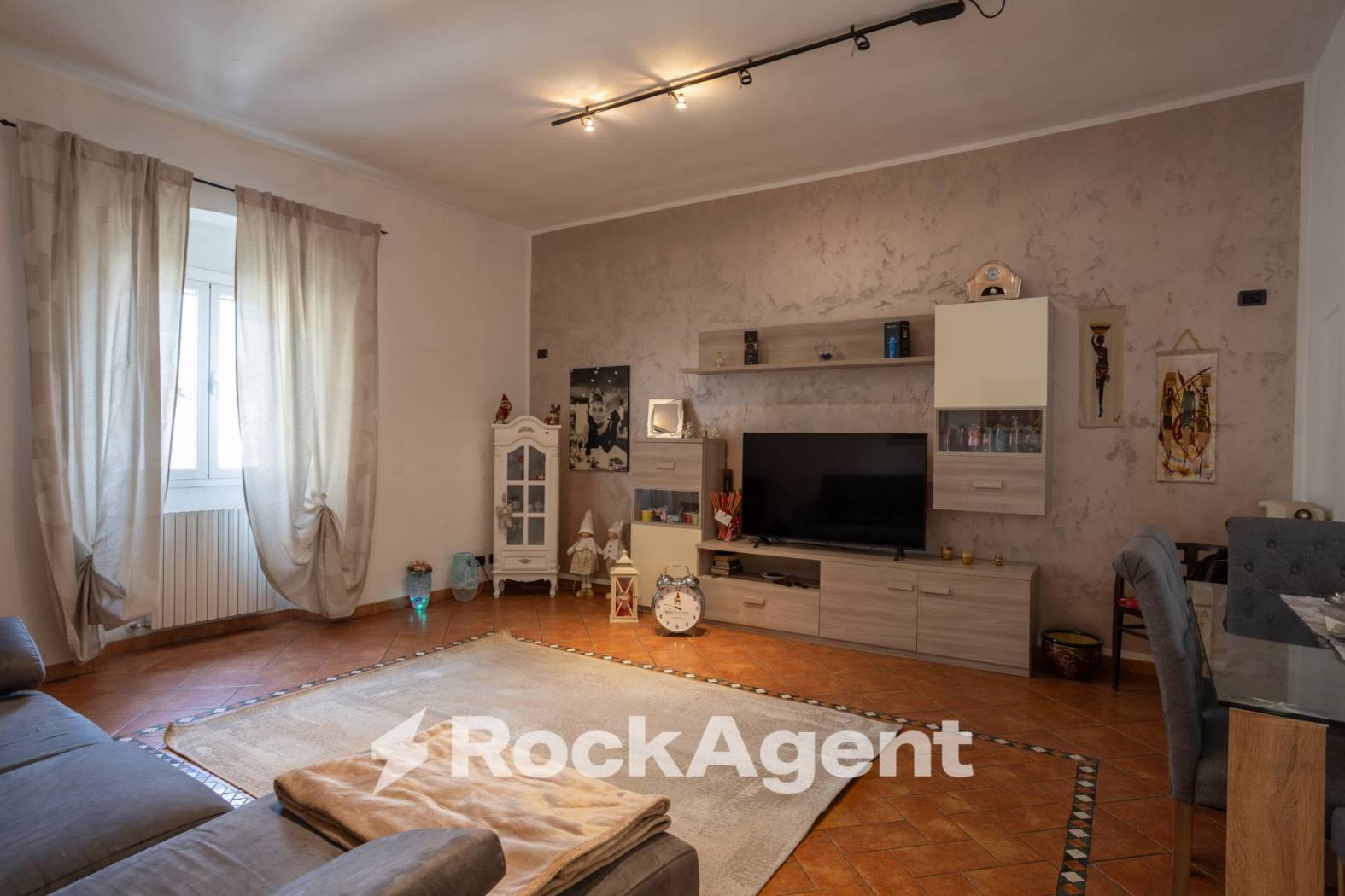 Appartamento in vendita a Livorno