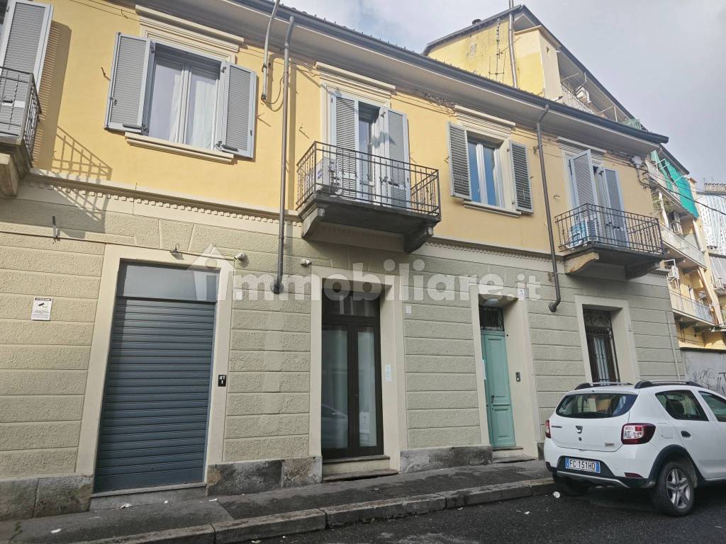 Stanza singola in Barriera di Milano