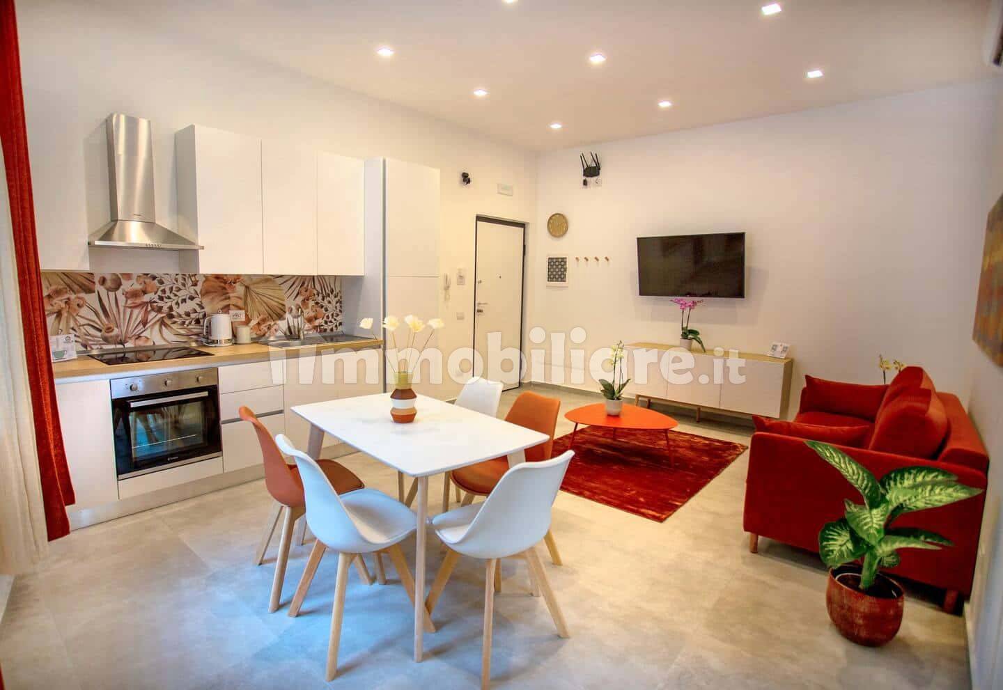 Appartamento in affitto a Napoli